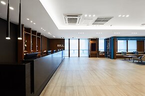 Felix by STX Hotel & Suite