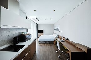 Felix by STX Hotel & Suite