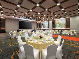 Mövenpick Living West Hanoi