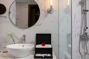 Mövenpick Living West Hanoi