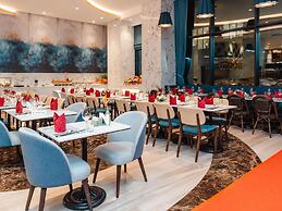 Mövenpick Living West Hanoi