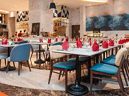 Mövenpick Living West Hanoi