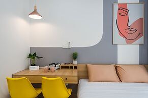 Cozrum Homes Ambera House