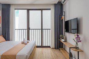 Cozrum Homes Ambera House