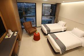Hotel Skypark Daejeon 1