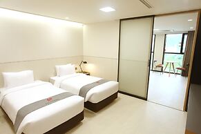Hotel Skypark Daejeon 1