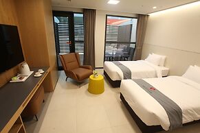 Hotel Skypark Daejeon 1