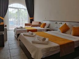Yahsi Beach Hotel