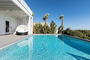 Beach Dream by Distinctive Beach Rentals