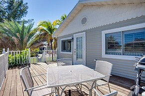 Beach Hideaway Upper Level