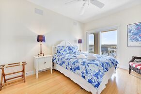 Bella Mar 202 by Distinctive Beach Rentals