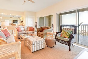Bella Mar 202 by Distinctive Beach Rentals