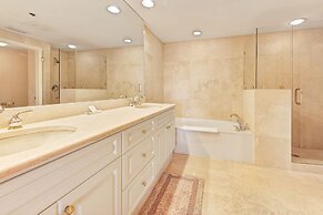Bella Mar 202 by Distinctive Beach Rentals