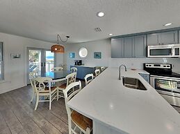 Four Palms by Distinctive Beach Rentals