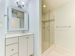 Four Palms by Distinctive Beach Rentals