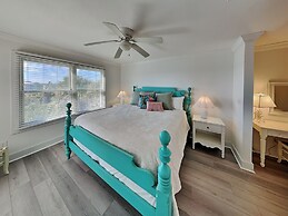 Four Palms by Distinctive Beach Rentals