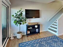 Island House by Distinctive Beach Rentals