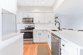 Island House by Distinctive Beach Rentals