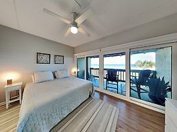 Island House by Distinctive Beach Rentals