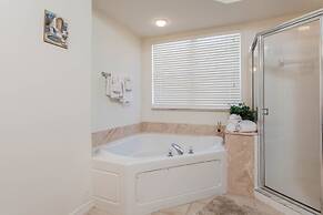 Island Beach Club 304