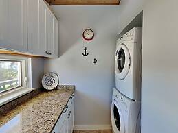 Ocean Pearl by Distinctive Beach Rentals