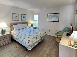 Ocean Villas 107 by Distinctive Beach Rentals
