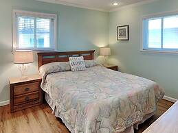 Sea Urchin 39 by Distinctive Beach Rentals