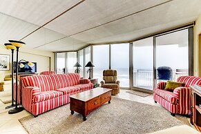Surfside Condo 503 by Vtrips