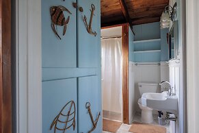 Pounds Cottage by Distinctive Beach Rentals