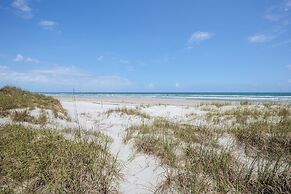 Pounds Cottage by Distinctive Beach Rentals