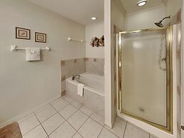 South Beach Club 205