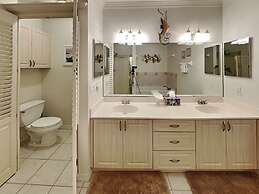 South Beach Club 205