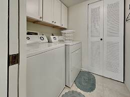 Villa on Point Brittany 5