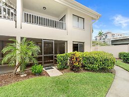 Villa on Point Brittany 5