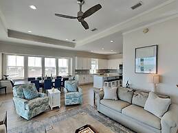 The View by Distinctive Beach Rentals