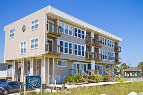 Surfside Six E by Distinctive Beach Rentals