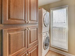 Surfside Six E by Distinctive Beach Rentals