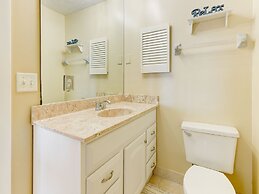 Surfside Six E by Distinctive Beach Rentals