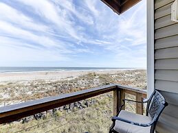 Surfside Six E by Distinctive Beach Rentals