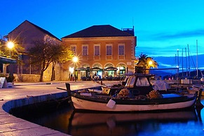 Superior Apartment in Stari Grad