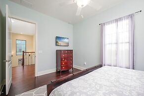 Cinnamon Beach Nautilus