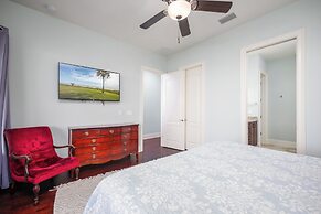 Cinnamon Beach Nautilus