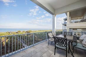 Cinnamon Beach Nautilus