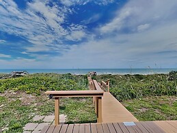Hunter's Haven by Distinctive Beach Rentals