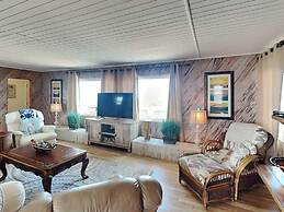 Hunter's Haven by Distinctive Beach Rentals
