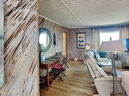 Hunter's Haven by Distinctive Beach Rentals