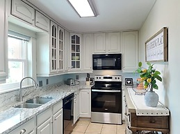 Hunter's Haven by Distinctive Beach Rentals