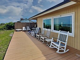 Hunter's Haven by Distinctive Beach Rentals