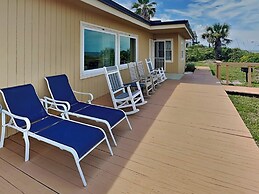 Hunter's Haven by Distinctive Beach Rentals