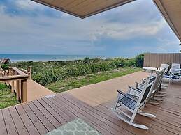 Hunter's Haven by Distinctive Beach Rentals